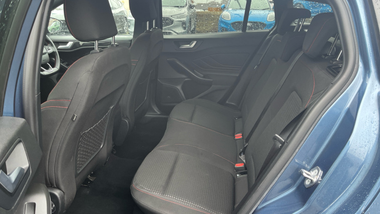 Ford Focus 1.0 EcoBoost ST-Line 5dr Petrol Estate